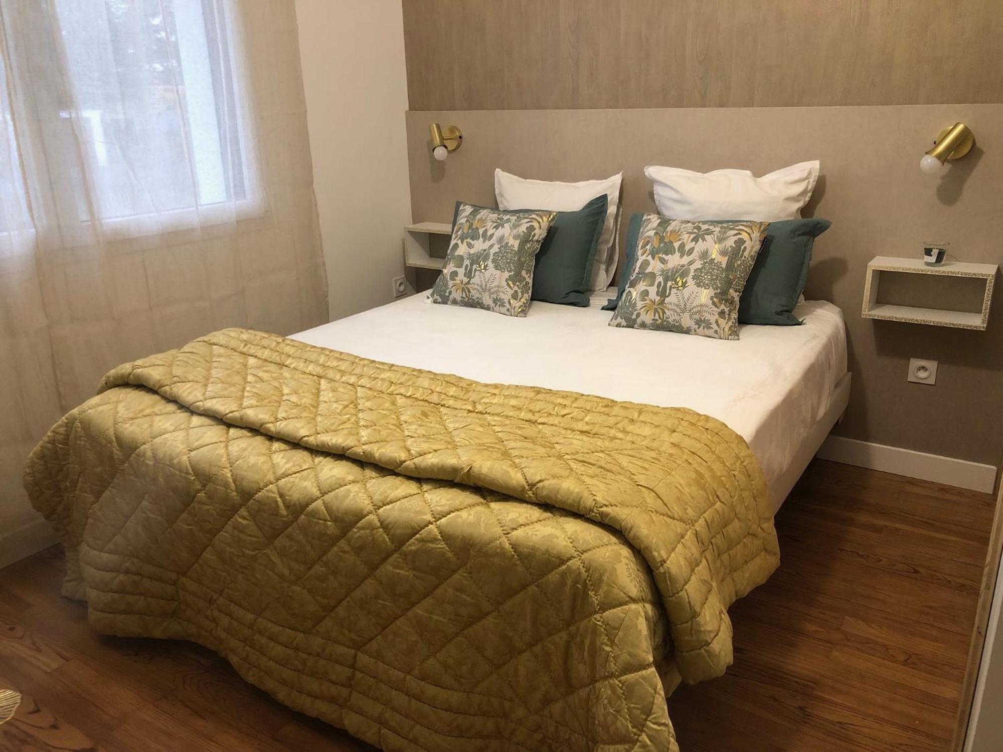 "Les Logis D'Argent" Chambre D'Hote Avec Wc, Sdb, Tv, Wifi, Option Petit Dejeuner , Parking Mimizan Exterior foto